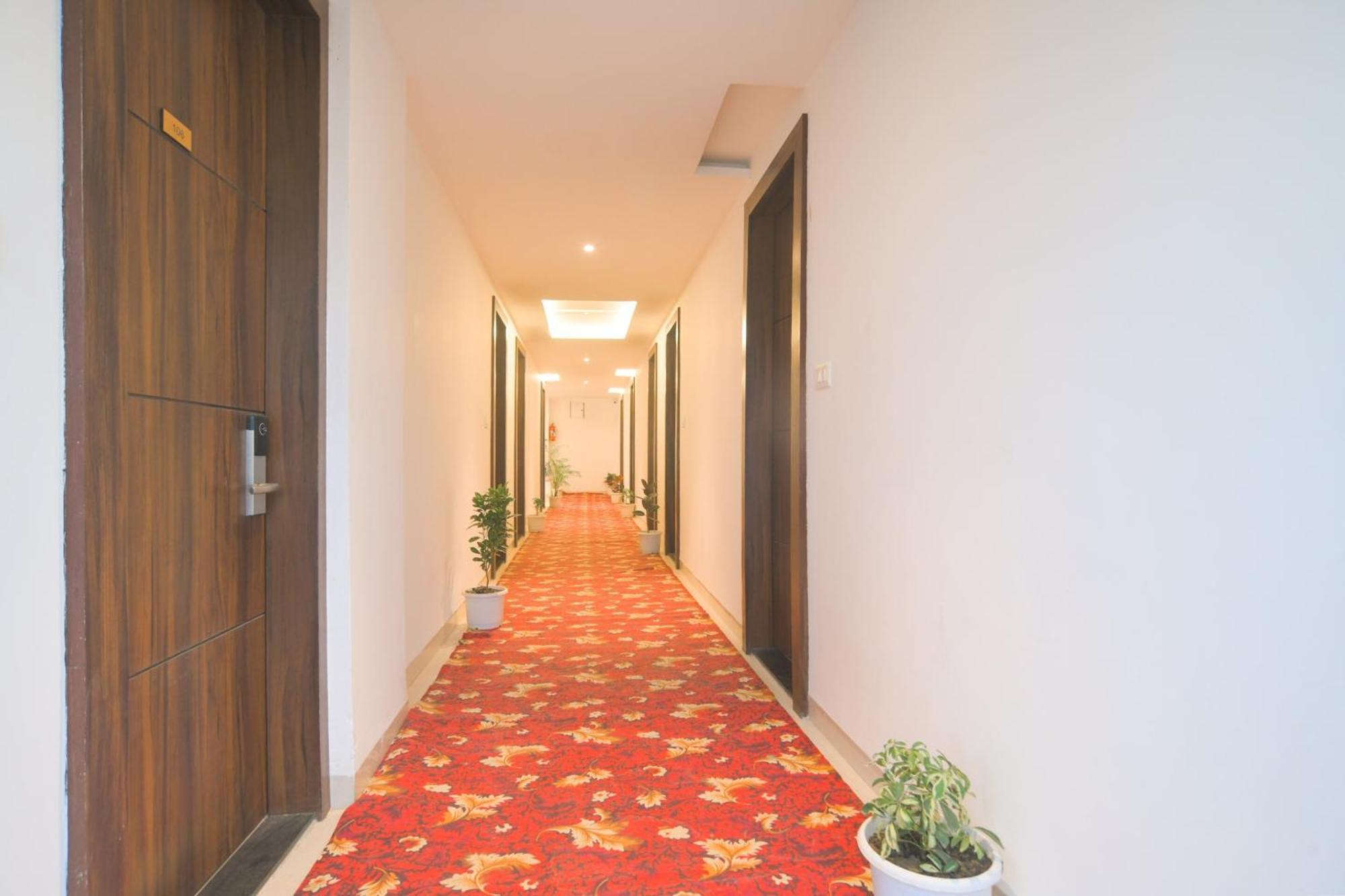 Hotel O Rudraksh 인도르 외부 사진